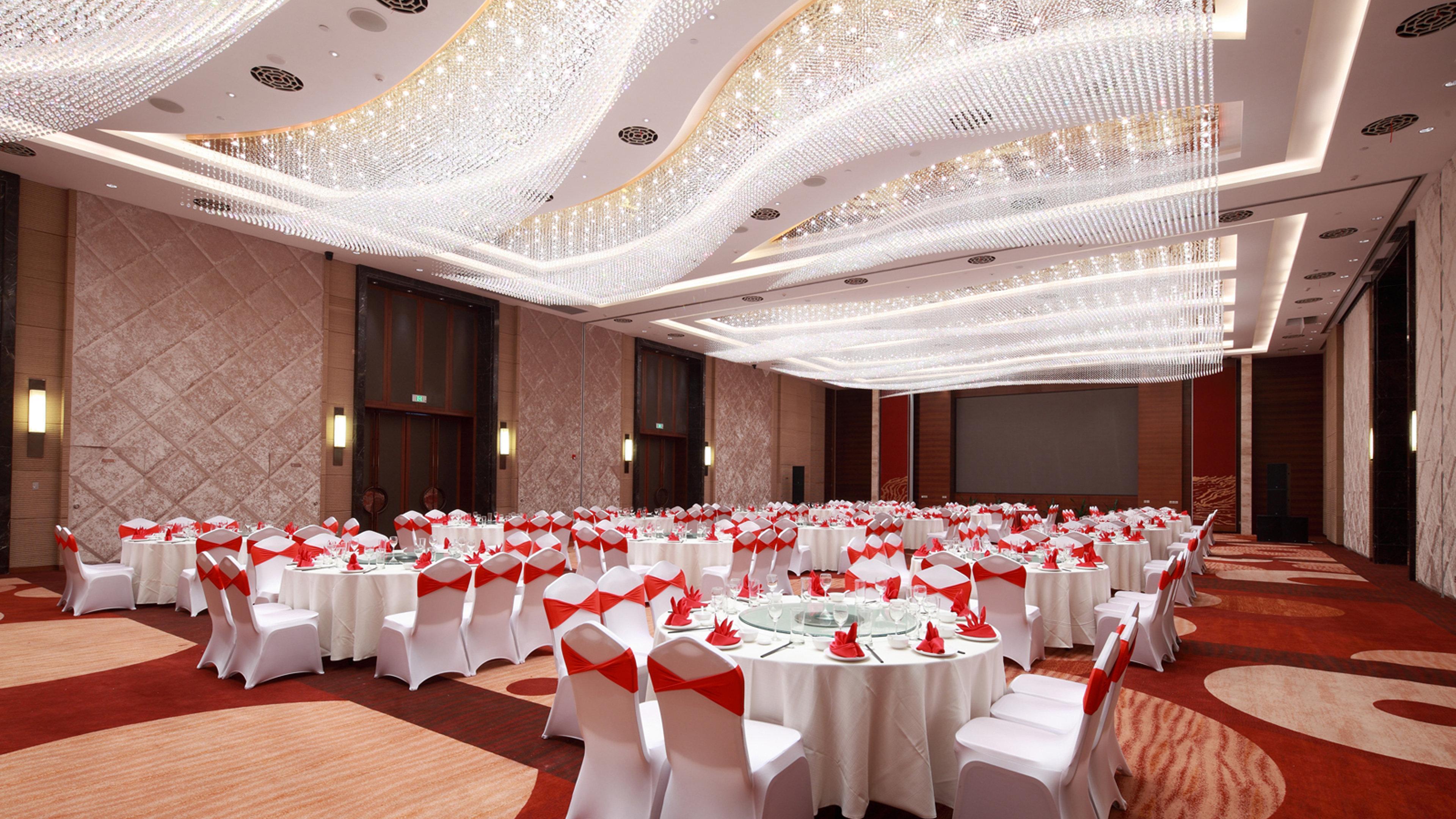 Holiday Inn Nantong Oasis International By Ihg Exterior photo