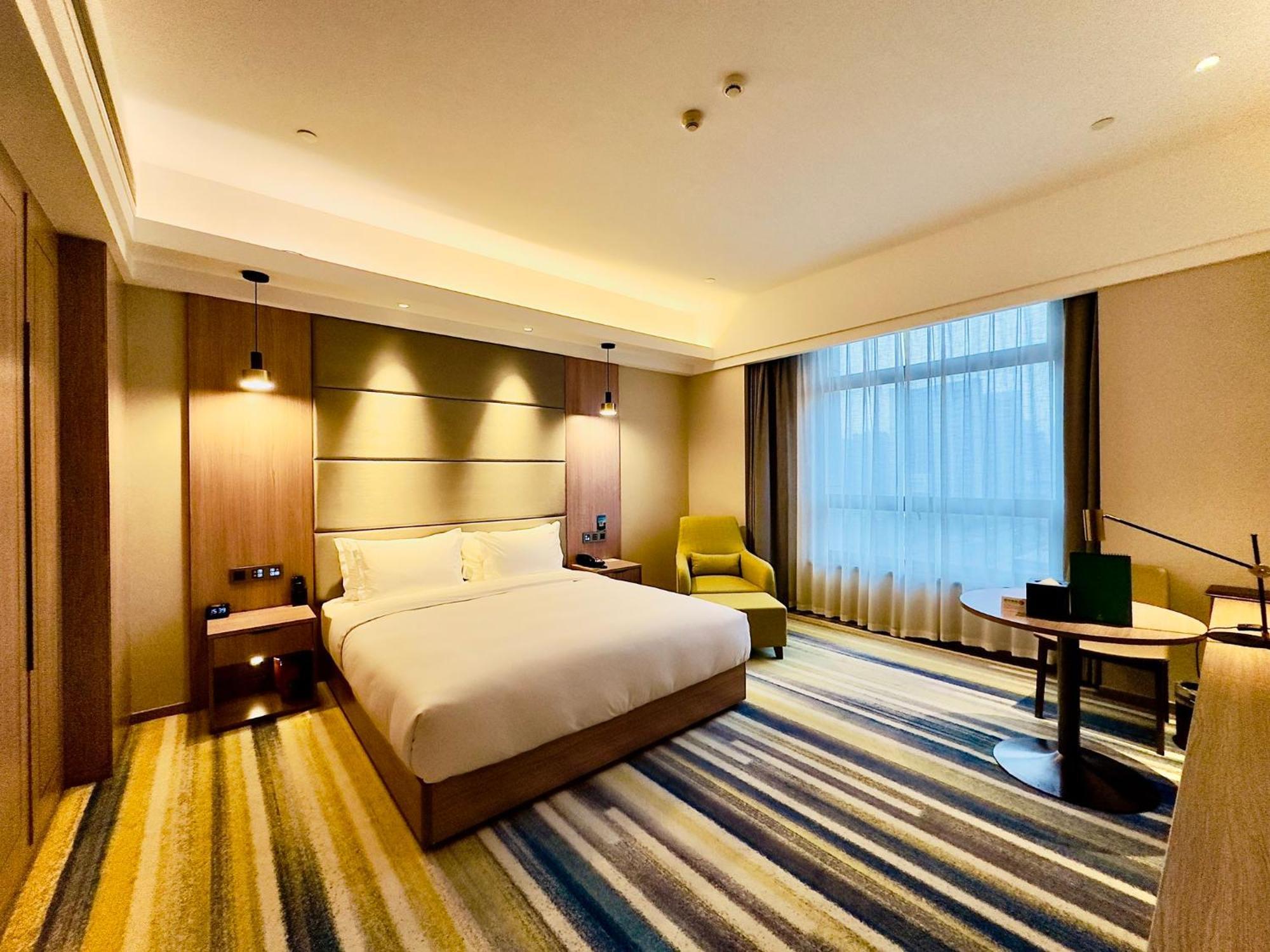 Holiday Inn Nantong Oasis International By Ihg Exterior photo